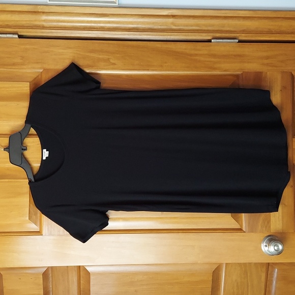 • Garage Black Soft Short Sleeve, Tee Shirt Dress, Like New - Picture 1 of 7